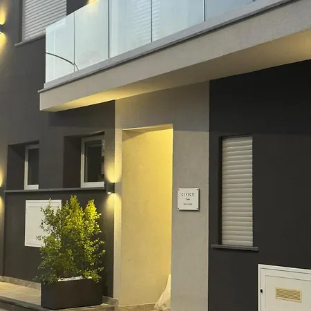 Civico Affittacamere SantʼOnofrio